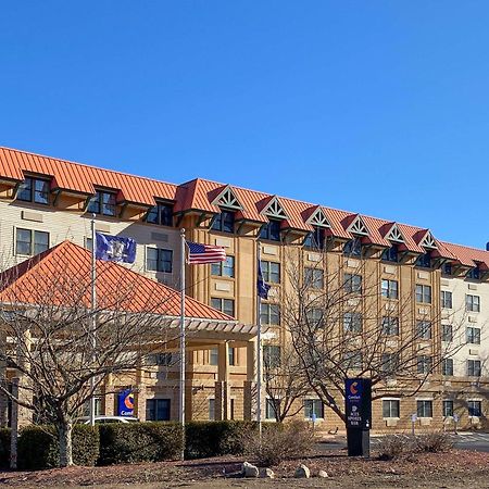 Comfort Suites Near Casinos Norwich Bagian luar foto