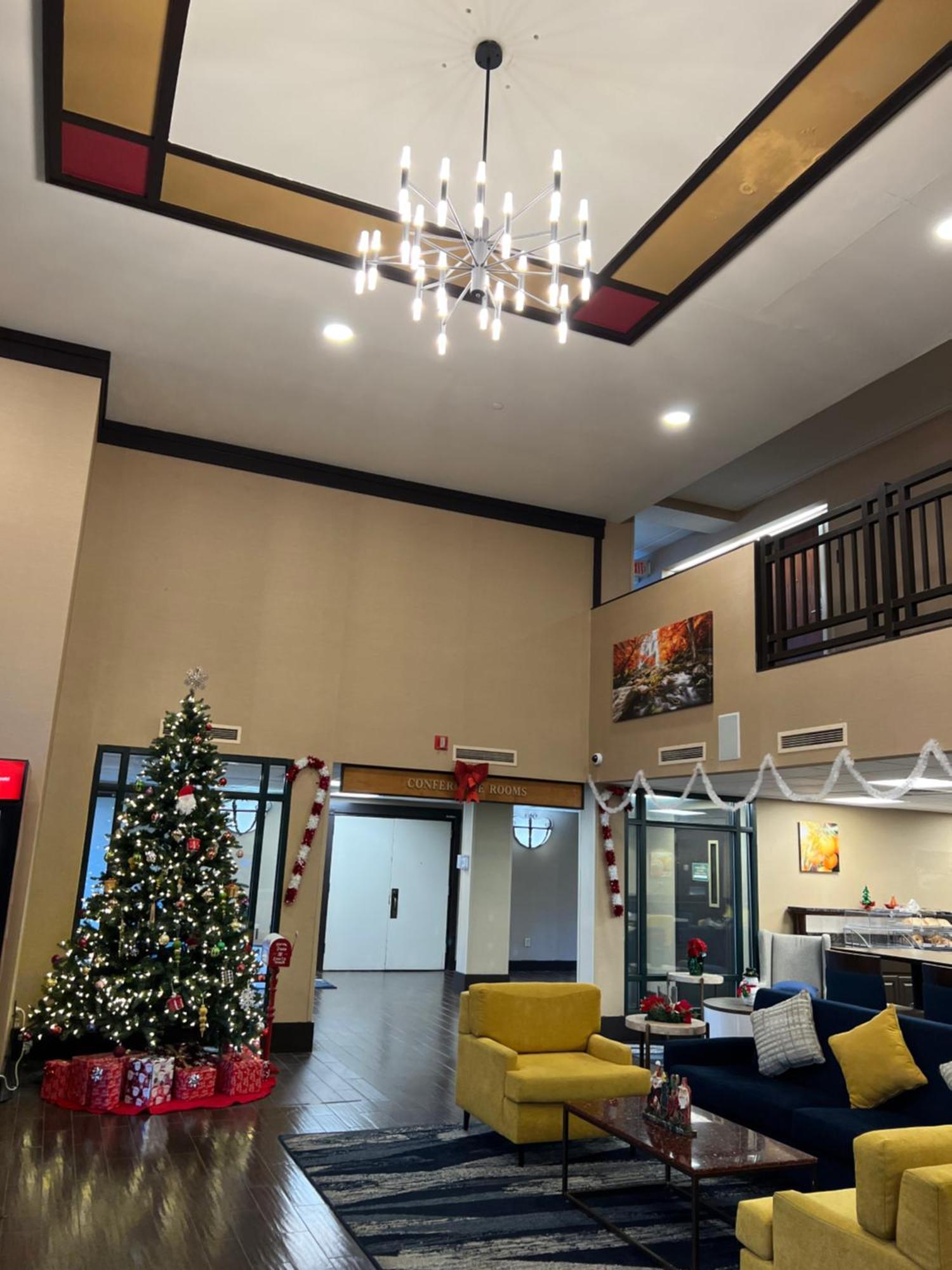 Comfort Suites Near Casinos Norwich Bagian luar foto